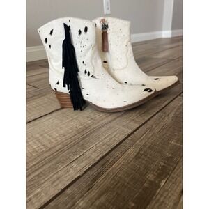 Dingo Women's Hair We Go Leather Booties Size 7 Fringe Cowgirl Boots Western